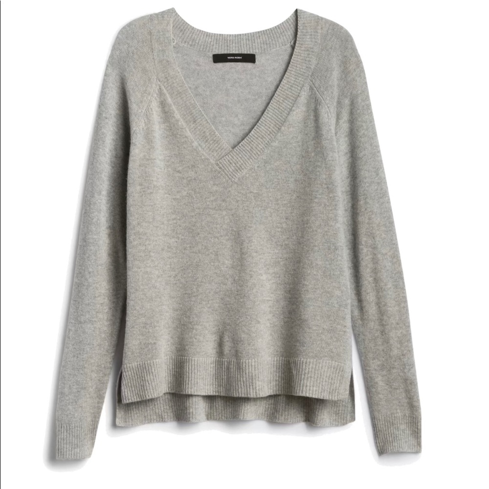 NWT! Vero Moda Women’s Cashmere-Wool Blend V-Neck Pullover